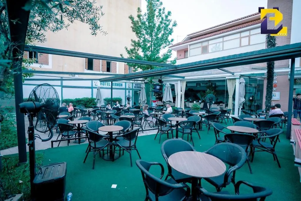 Bermon Hotel ティラナ 4*,