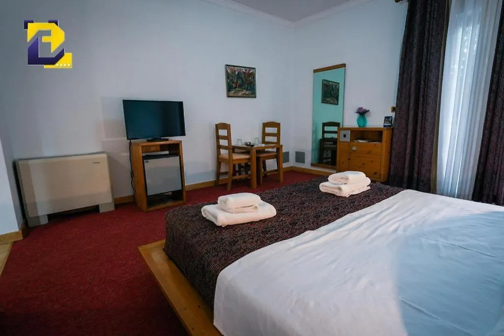 Bermon Hotel ティラナ アルバニア