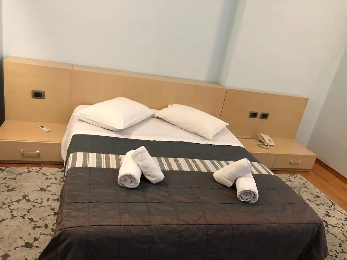 Hotel Bermon Tirana